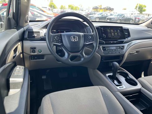 Certified 2020 Honda Pilot EX image 7