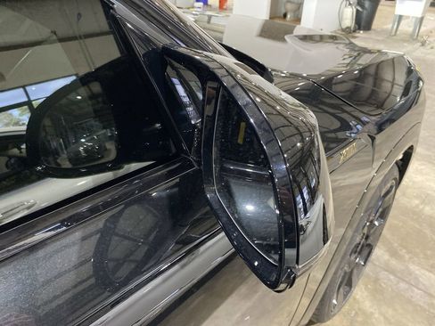 Used 2024 BMW XM image 21