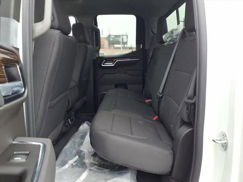 New 2026 GMC Sierra 1500 SLE w/ X31 Off-Road Package image 8