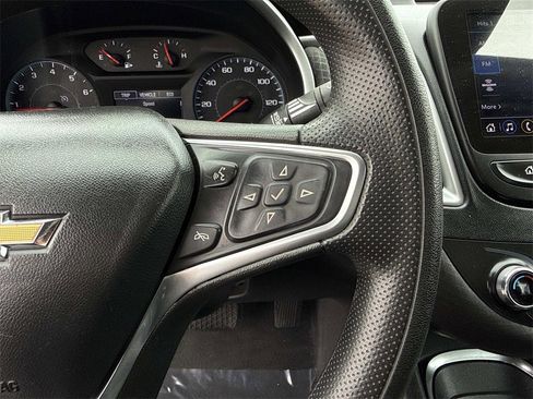 Used 2023 Chevrolet Malibu LT image 16