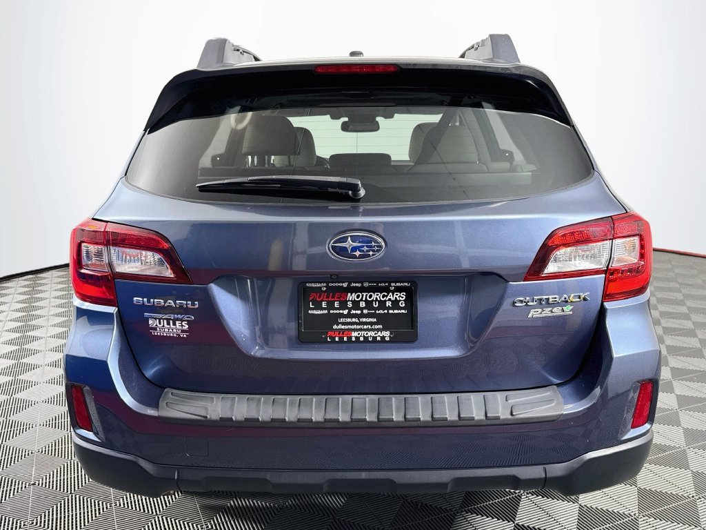 Used 2015 Subaru Outback 2.5i Limited AWD/4WD image 6