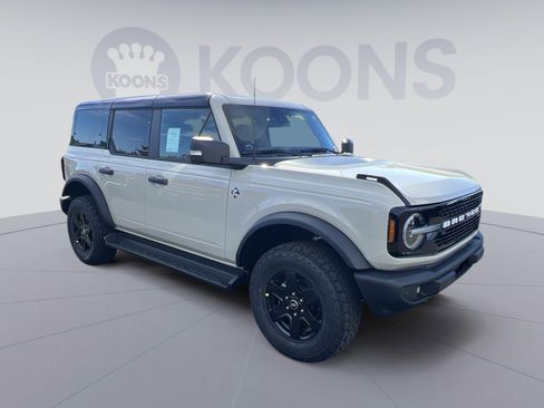 New 2025 Ford Bronco Outer Banks image 10