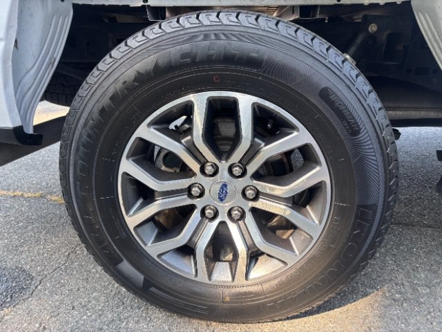 Used 2021 Ford F150 Lariat w/ FX4 Off-Road Package AWD/4WD image 22