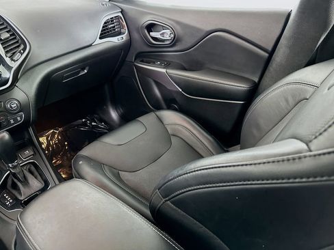 Certified 2022 Jeep Cherokee Limited image 34