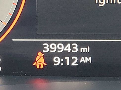 Used 2019 Audi Q8 Premium Plus w/ Premium Plus image 18