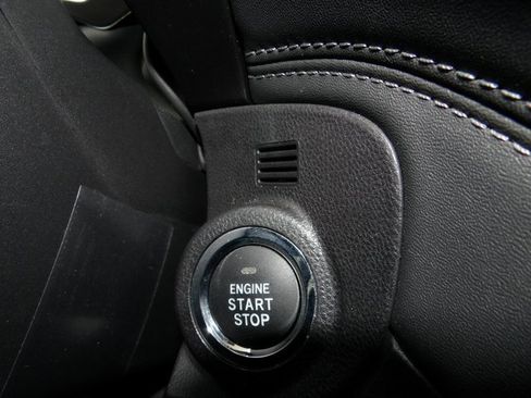 Used 2023 Subaru Outback Limited image 39