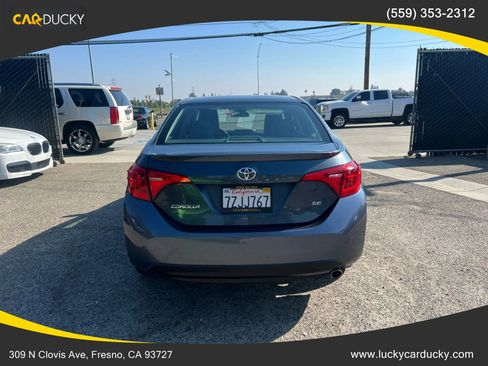 Used 2017 Toyota Corolla SE image 4