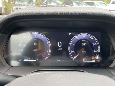 New 2025 Jeep Grand Cherokee Laredo w/ Luxury Tech Group I image 29