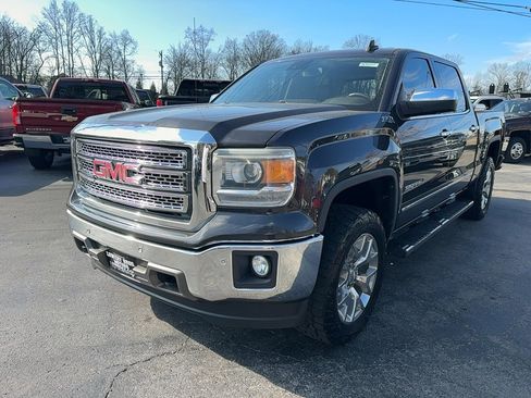 Used 2015 GMC Sierra 1500 SLT w/ SLT Crew Cab Value Package image 1