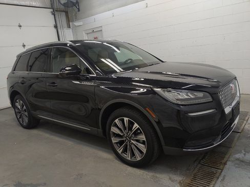 Used 2020 Lincoln Corsair Reserve w/ Elements Package image 11