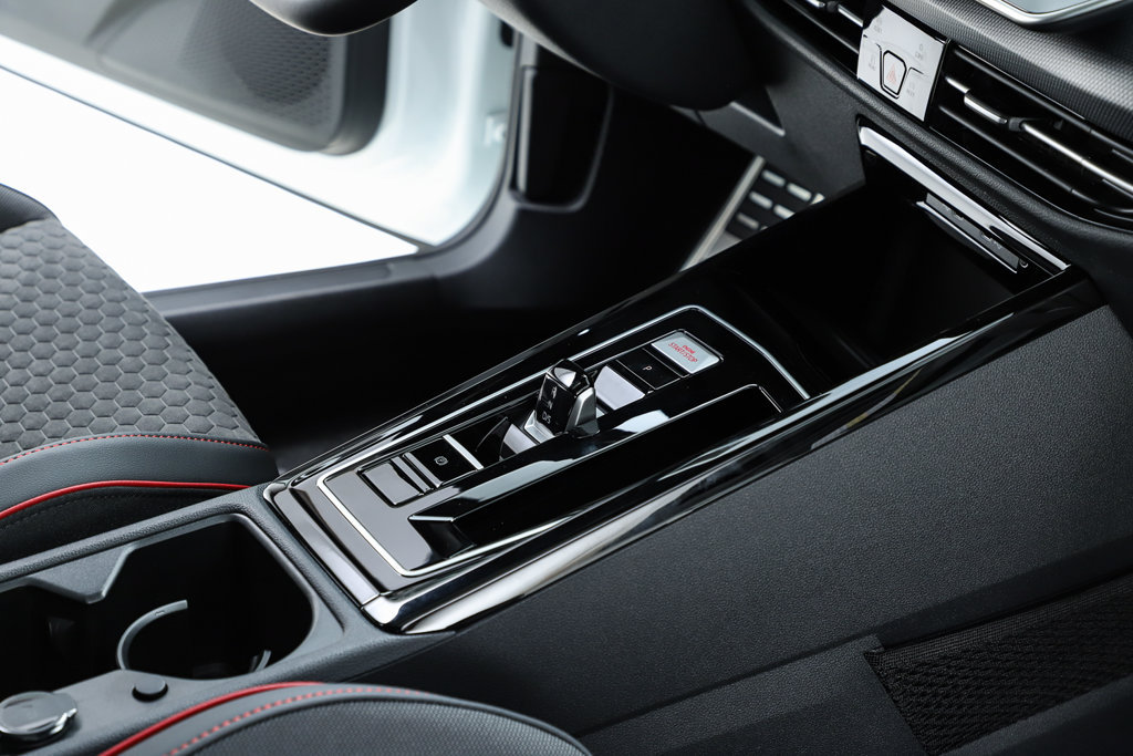 New 2026 Volkswagen GTI SE FWD image 71