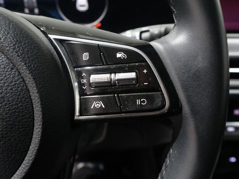 Used 2025 Kia Seltos EX image 39