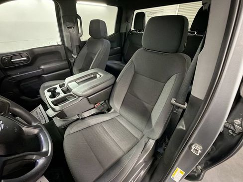 Used 2024 Chevrolet Silverado 1500 Custom Trail Boss AWD/4WD image 18
