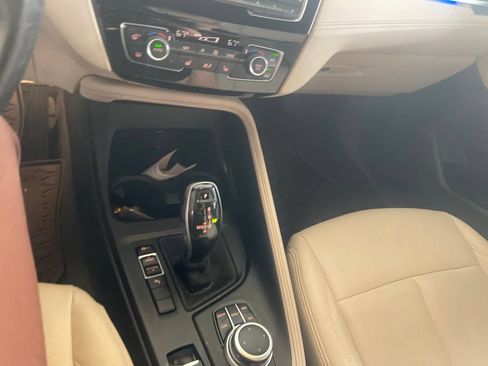 Used 2021 BMW X1 sDrive28i w/ Convenience Package FWD image 11