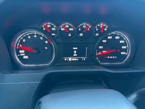 Used 2023 Chevrolet Silverado 1500 Custom image 18