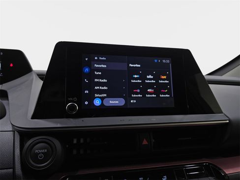 Used 2026 Toyota Prius SE image 22