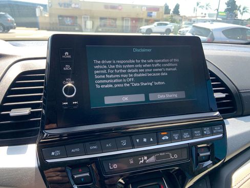 Used 2025 Honda Odyssey EX-L image 20