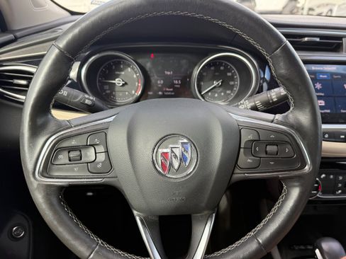 Used 2020 Buick Encore GX Essence w/ Experience Buick Package image 22