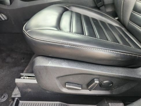 Used 2024 Ford Edge SEL image 23