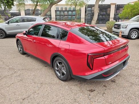 Used 2025 Kia K4 FWD image 19