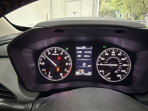 Used 2024 Subaru Crosstrek 2.5i Limited AWD/4WD image 32