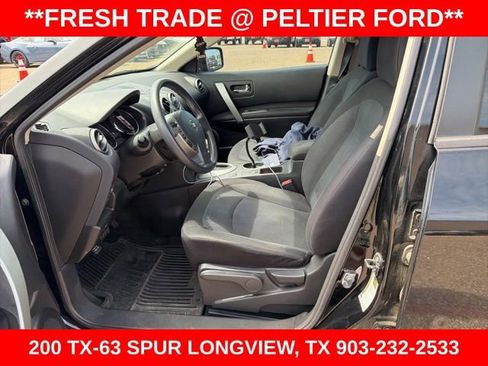 Used 2015 Nissan Rogue S w/ Convenience Package image 3