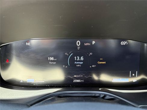 Used 2022 Jeep Compass High Altitude AWD/4WD image 12