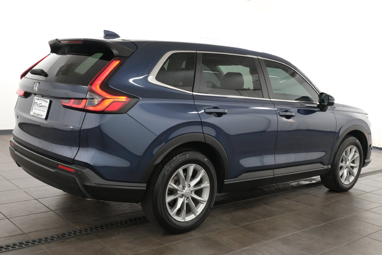 Used 2024 Honda CR-V EX-L image 6