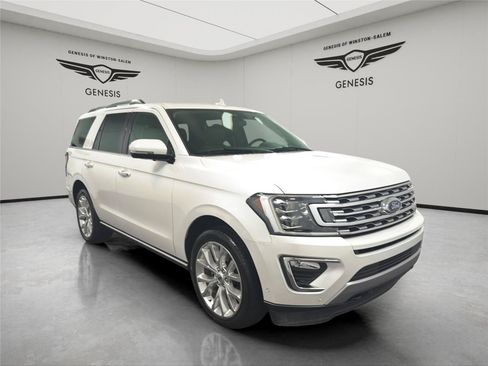 Used 2019 Ford Expedition Limited w/ Equipment Group 302A AWD/4WD image 7