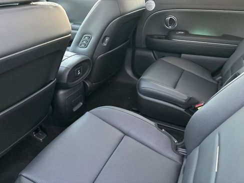 New 2026 Hyundai Palisade Calligraphy image 9