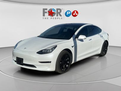 Used 2019 Tesla Model 3 Mid Range