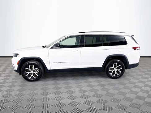 Used 2024 Jeep Grand Cherokee L Limited AWD/4WD image 4