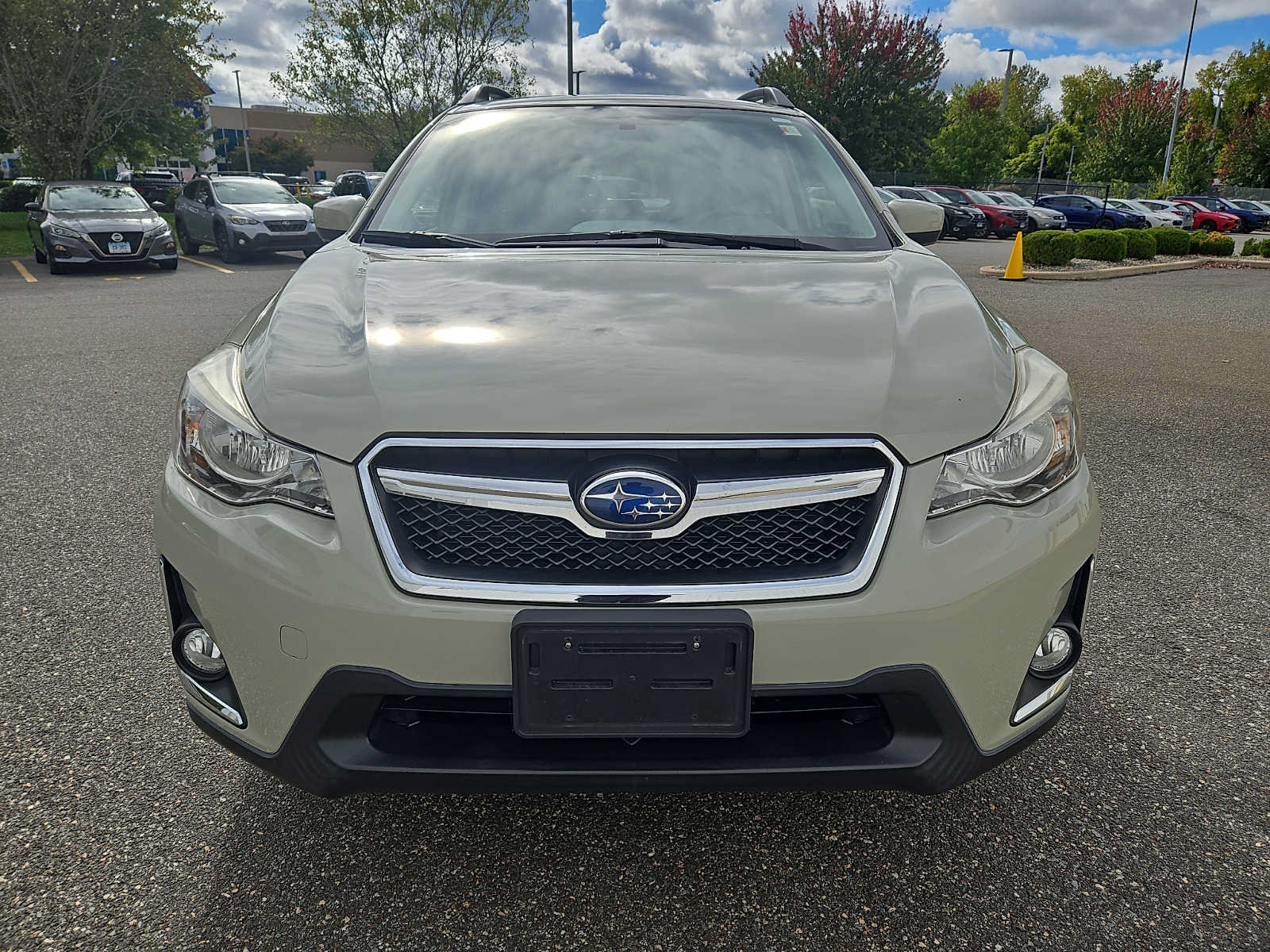 Used 2016 Subaru Crosstrek 2.0i Premium AWD/4WD image 2