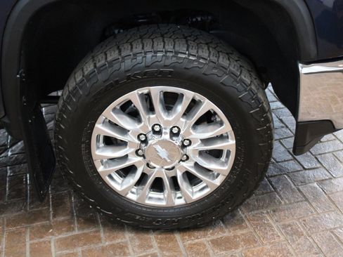 Used 2020 Chevrolet Silverado 2500 High Country image 7