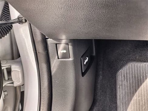 Certified 2025 Honda Accord LX image 29