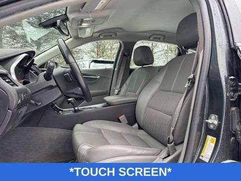 Used 2015 Chevrolet Impala LT w/ Convenience Package image 6
