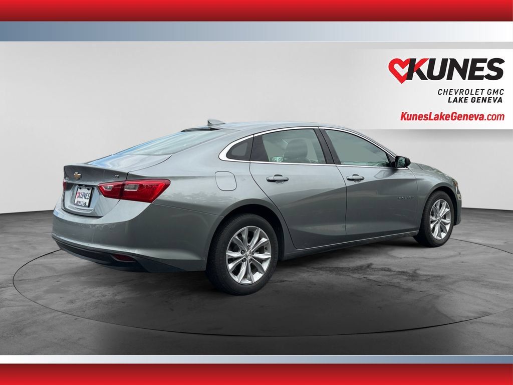 Used 2025 Chevrolet Malibu LT FWD image 9