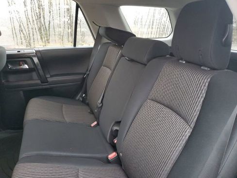 Used 2023 Toyota 4Runner TRD Off-Road image 8