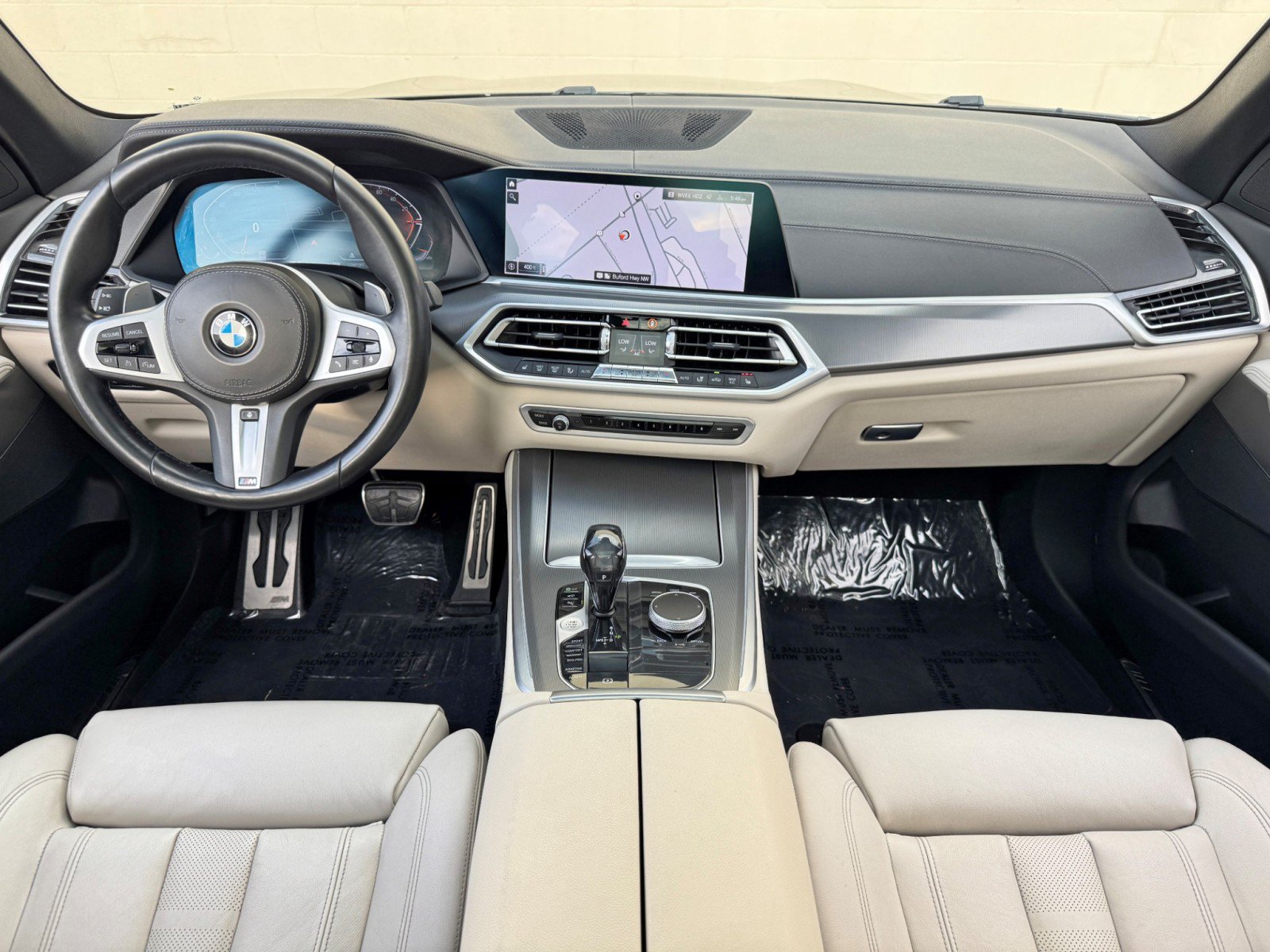 Used 2021 BMW X5 sDrive40i w/ M Sport Package RWD image 13