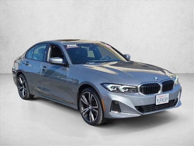 Certified 2023 BMW 330i Sedan w/ Driving Assistance Package RWD image 3