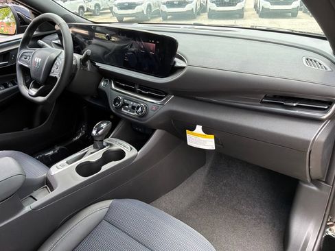 New 2026 Buick Envista Preferred w/ Convenience I Package FWD image 31