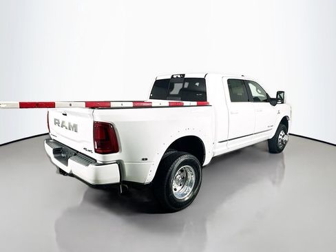New 2026 RAM 3500 Limited w/ Towing Technology Group image 7