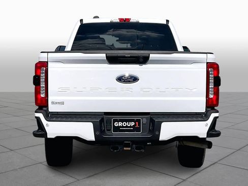 Used 2024 Ford F250 XL w/ STX Appearance Package image 4