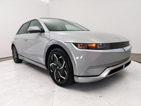 Used 2024 Hyundai Ioniq 5 Limited RWD image 13