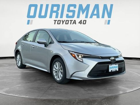 New 2026 Toyota Corolla LE image 1
