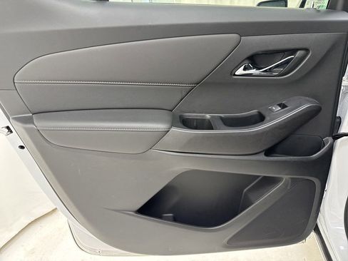 Used 2023 Chevrolet Traverse Premier w/ LPO, Floor Liner Package image 17