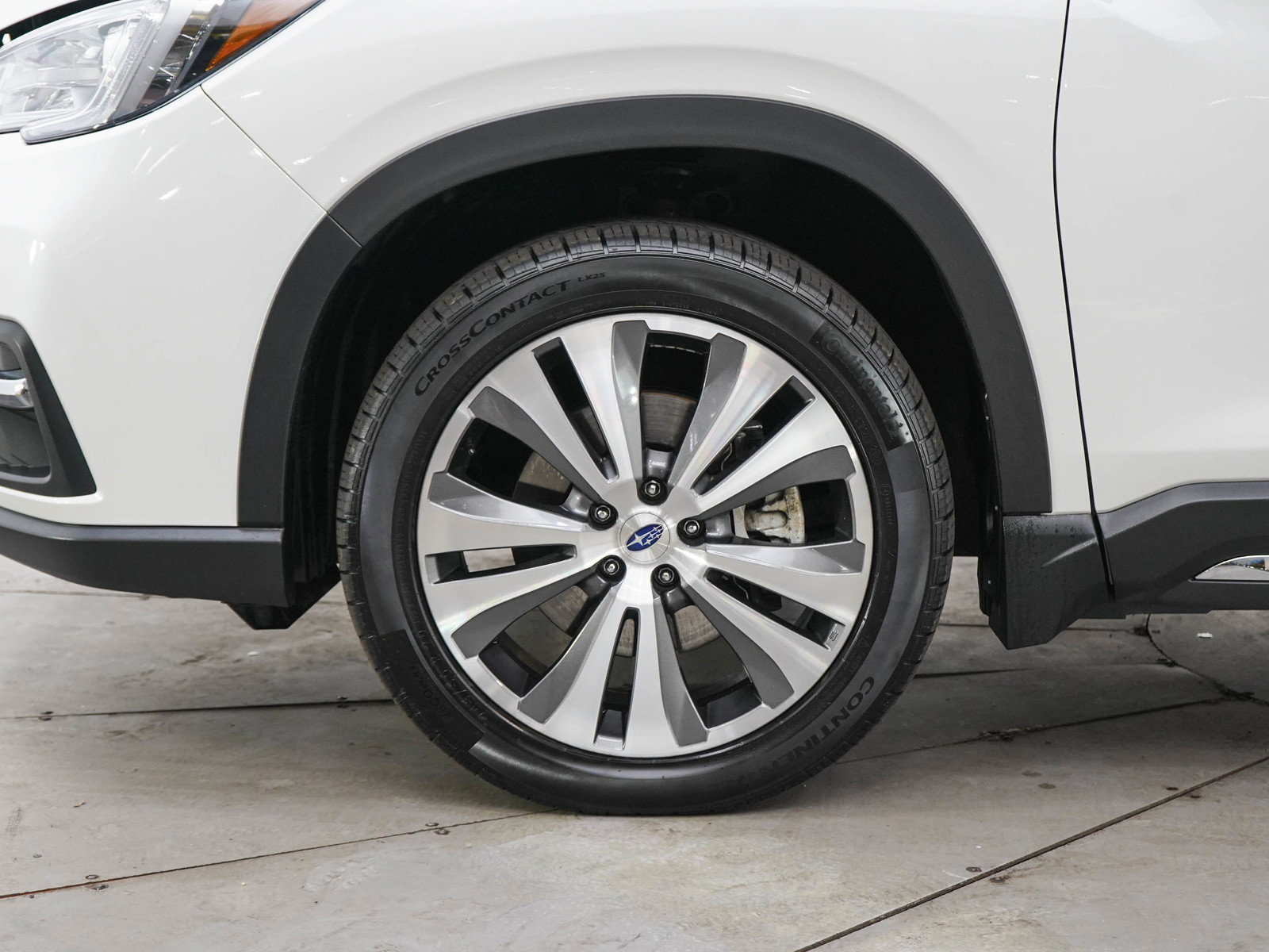 Used 2021 Subaru Ascent Limited w/ Technology Package AWD/4WD image 32