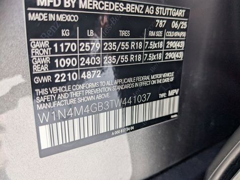 Used 2026 Mercedes-Benz GLB 250 image 27