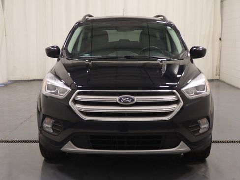 Used 2018 Ford Escape SEL image 4