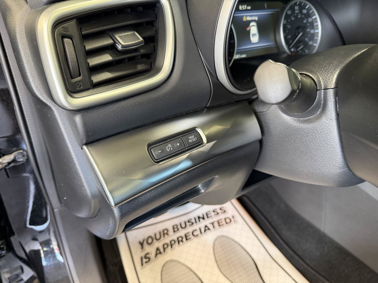 Used 2019 Nissan Maxima 3.5 SL w/ Floor Mat Group FWD image 10